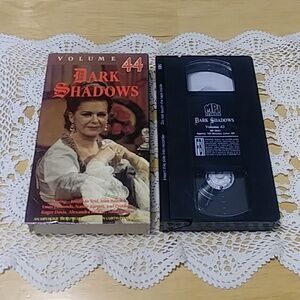 Vintage Dark Shadows Volume 44 VHS - Vampires, werewolves, horror, suspense